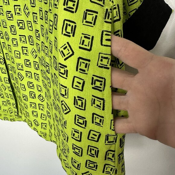 Ali Miles Tunic Top Size S Green Black Geometric Button Front Art to wear - Picture 6 of 12